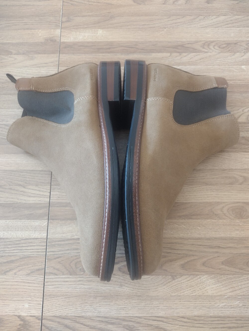 Men's Johnston & Murphy Size 8  XC Durham Waterproof Suede Chelsea Boots - Picture 5 of 10